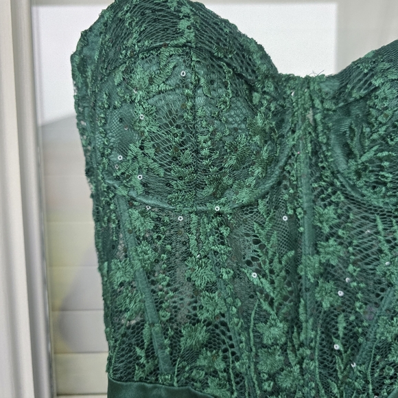 B Darlin Juniors' Lace Corset Formal Gown Sz 13/14 (Women Sz 10) Evening Green - Picture 7 of 16